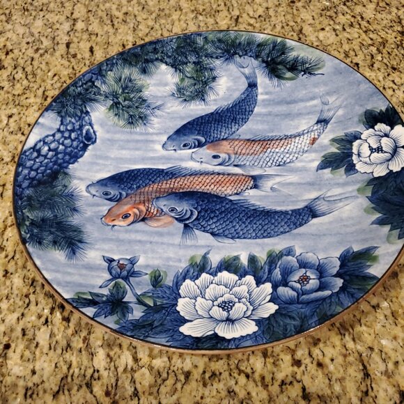 Vintage Japanese Porcelain Koi Fish & Lotus Floral 12.5” Serving Platter - Picture 4 of 6